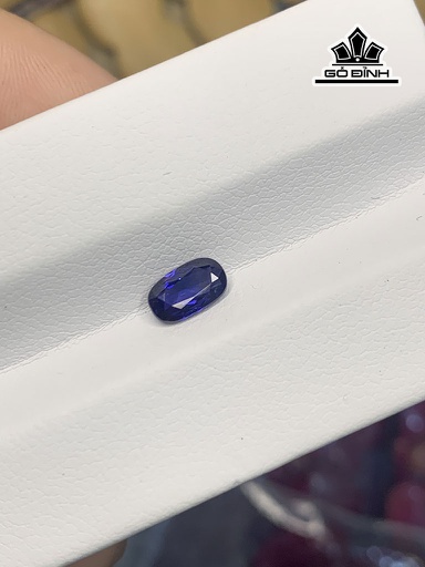 Viên Đá Sapphire Cao 7 Ngang 4,2 Sâu 2,5 (mm) 0,70cts