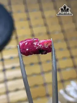 Tinh Thể Đá Ruby Lục Yên 8,20cts