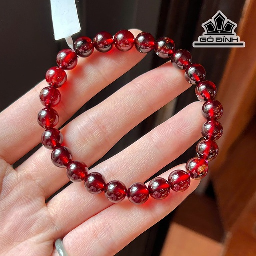 Vòng Tay Đá Garnet Đường Kính 7,8 (mm)