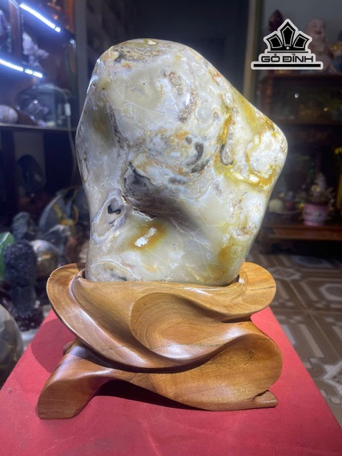 Tác Phẩm Gỗ Hóa Thạch Cao 30 Ngang 18 (cm) 3,8kg