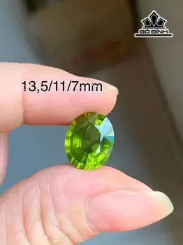 Viên Đá Peridot Xanh Cao 13,5 Ngang 11 Sâu 7 (mm) 6,845cts