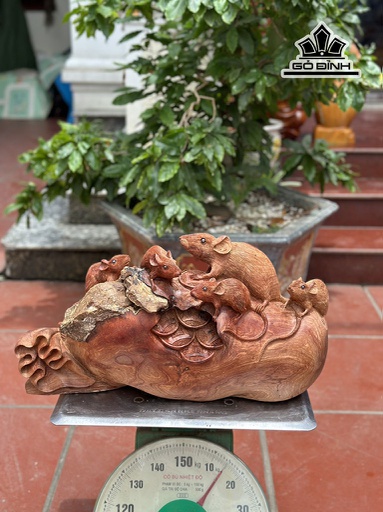 Tượng Gia Đình Chuột Phong Thủy Gỗ Hương Cao 29 Ngang 55 Sâu 21 (cm)
