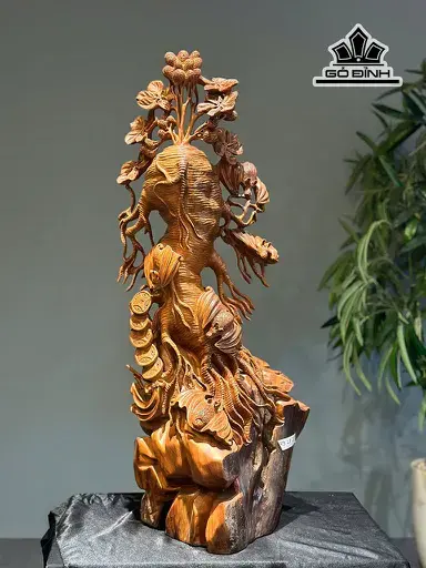 Tác Phẩm Sâm Trường Thọ Gỗ Ngọc Am Cao 89 Ngang 28 Sâu 25 (cm)