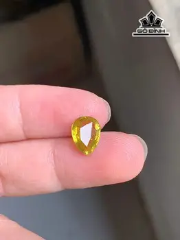 Viên Đá Tourmaline Vàng Lục Yên 2,060cts