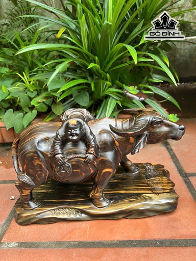 Tượng Tiểu Đồng Chăn Trâu Gỗ Mun Hoa Cao 22 Ngang 36 Sâu 16 (cm)