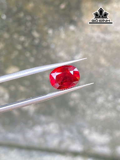 Viên Đá Garnet Đỏ Yên Bái 3,20cts