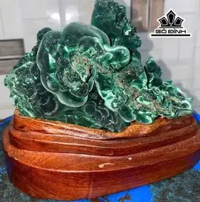 Tác Phẩm Đá Malachite Cao 14 Ngang 14 (cm) 1,12kg