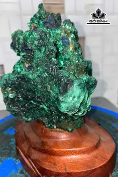 Tác Phẩm Đá Malachite Cao 18 (cm) 2,2kg