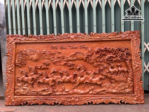 Tranh Mã Đáo Thành Công Gỗ Hương Cao 67 Ngang 127 Sâu 4 (cm)