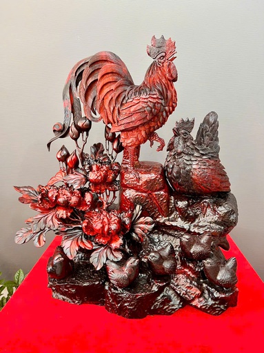 Tượng Gia Đình Gà Gỗ Trắc Cao 66 Ngang 65 Sâu 34 (cm)