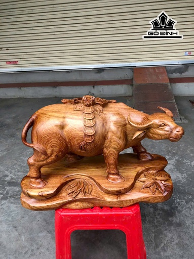 Tượng Trâu Gỗ Hương Cao 29 Ngang 45 Sâu 24 (cm)