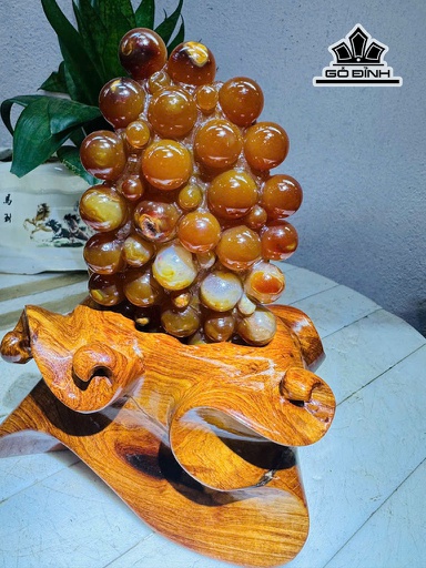 Tác Phẩm Đá Mã Não Cao 20 Ngang 9 (cm) 1,5kg