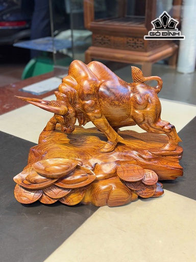 Tượng Bò Tót Gỗ Cẩm Cao 40 Ngang 30 Sâu 25 (cm)