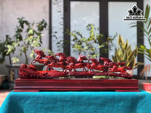 Tượng Bát Mã Gỗ Trắc Cao 20 Ngang 73 Sâu 11 (cm)