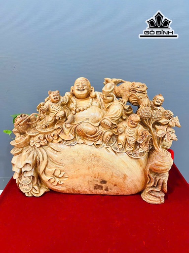 Tượng Phật Di Lặc Tam Phúc Gỗ Pơ Mu Cao 39 Ngang 55 Sâu 18 (cm)