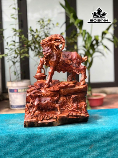 Tượng Gia Đình Dê Phong Thủy Gỗ Cẩm Cao 48 Ngang 33 Sâu 20 (cm)