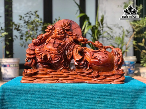 Tượng Phật Di Lặc Kéo Bao Tiền Gỗ Ké Cao 41 Ngang 66 Sâu 21 (cm)