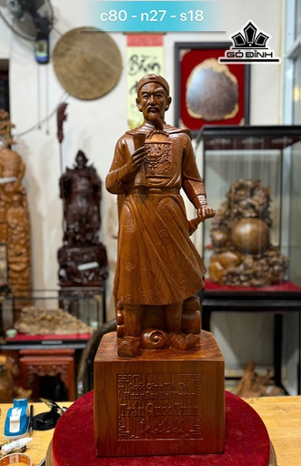 Tượng Trần Quốc Tuấn Gỗ Ngọc Am Cao 80 Ngang 27 Sâu 18 (cm)