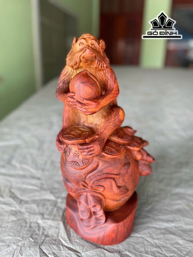 Khỉ Tài Lộc Gỗ Hương Cao 42 Ngang 22 Sâu 20 (cm)