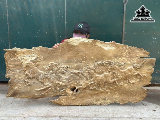 Tranh Bát Mã Gỗ Nu Ngọc Nghiến Ngang 141 Rộng 68 Sâu 4 (cm)