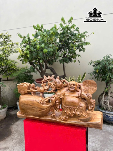 Tượng Phật Di Lặc Kéo Bao Tiền Gỗ Xá Xị Cao 44 Ngang 84 Sâu 19 (cm)