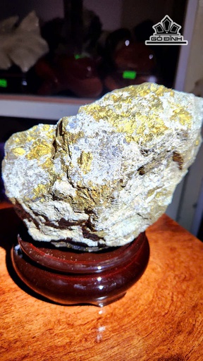 Tác Phẩm Đá Pyrite Cao 17 Ngang 16 (cm) 2,5kg