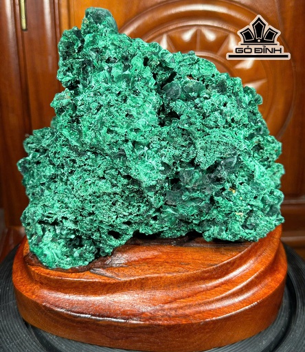 Tác Phẩm Đá Malachite Cao 21 Ngang 17 (cm) 4,38kg