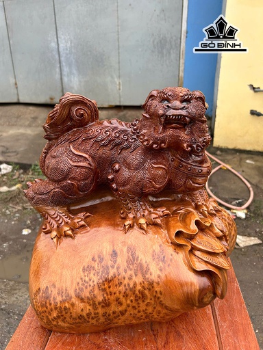 Tượng Nghê Gỗ Nu Ngọc Am Cao 55 Ngang 36 Sâu 37 (cm)