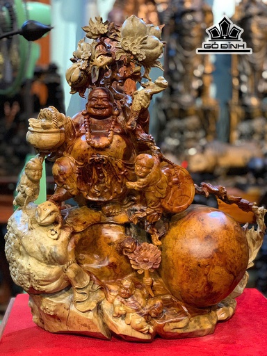 Tượng Phật Di Lặc Tam Phúc Gỗ Nu Hương Cao 62 Ngang 52 Sâu 18 (cm) - Cả Kỷ Cao 72 (cm)