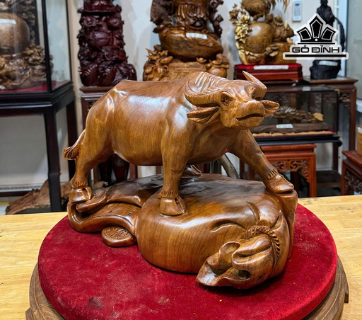 Tượng Trâu Gỗ Ngọc Am Cao 30 Ngang 40 Sâu 23 (cm)