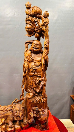 Tượng Phật Di Lặc Thuần Nghê Gỗ Sưa Cao 66 Ngang 30 Sâu 16 (cm)