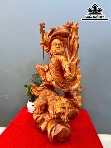 Tượng Đạt Ma Sư Tổ Gỗ Hương Cao 82 Ngang 45 Sâu 35 (cm)