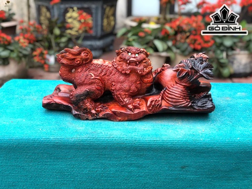 Tượng Nghê Gỗ Trắc Cao 18 Ngang 45 Sâu 18 (cm)