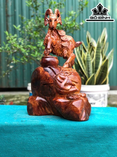 Tượng Nhất Dương Gỗ Cẩm Cao 62 Ngang 33 Sâu 33 (cm)