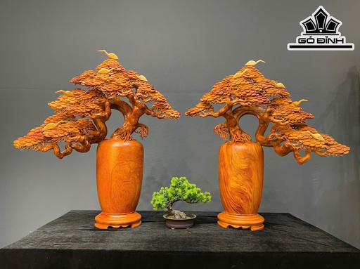 Cặp Tùng Hạc Diên Niên Gỗ Hương Cao 83 Ngang 79 Sâu 23 (cm) - Đường Kính 21 (cm)