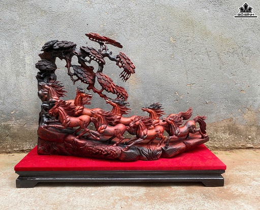 Tượng Bát Mã Gỗ Trắc Cao 46 Ngang 65 Sâu 18 (cm)