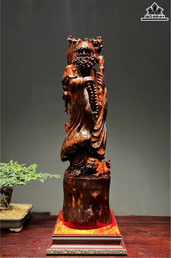 Tượng Đạt Ma Sư Tổ Gỗ Nu Trắc Cao 82 Ngang 23 Sâu 20 (cm)