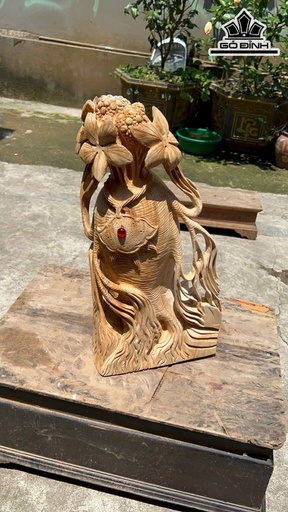 Củ Nhân Sâm Tài Lộc Gỗ Ngọc Am Cao 50 Ngang 28 Sâu 20 (cm)