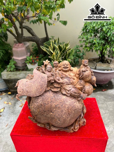 Tượng Phật Di Lặc Tam Phúc Gỗ Nu Ngọc Am Cao 42 Ngang 55 Sâu 38 (cm)