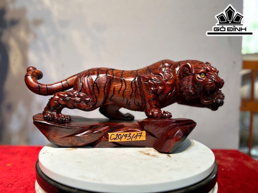 Tượng Hổ Phong Thủy Gỗ Trắc Cao 20 Ngang 43 Sâu 17 (cm)
