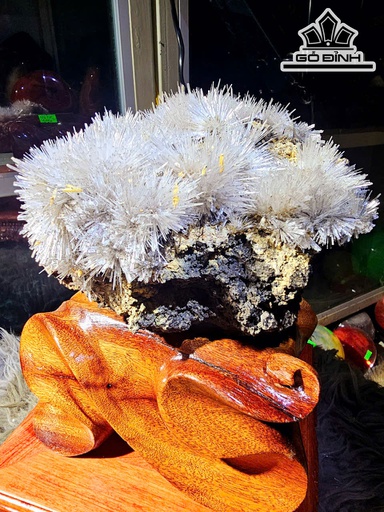 Bông Hoa Ưu Đàm Đá Trầm Tích Cao 22 Ngang 20 (cm) - 2,7kg