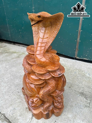 Tượng Rắn Phong Thủy Gỗ Ngọc Am Cao 51 Ngang 30 Sâu 25 (cm)
