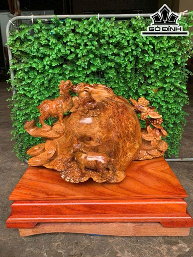 Tượng Tam Dương Phong Thủy Gỗ Nu Hương Cao 30 Ngang 50 Sâu 30 (cm)