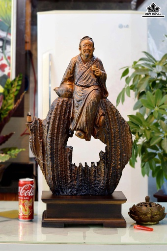 Tượng Thần Trà Gỗ Lũa Bách Xanh Cao Cả Kỷ 66 Ngang 39 Sâu 15 (cm)- Kỷ Cao 10 (cm)