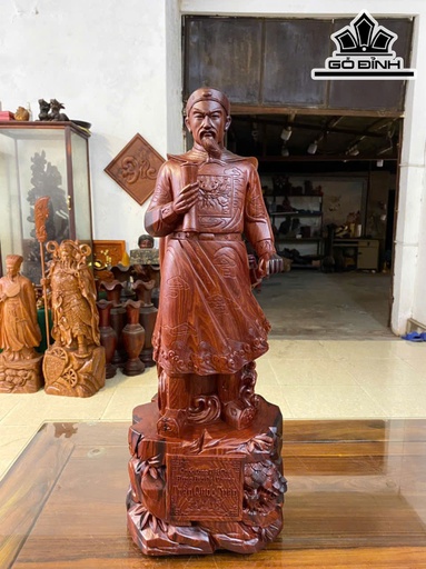 Tượng Trần Quốc Tuấn Gỗ Cẩm Cao 60 Ngang 22 Sâu 17 (cm)