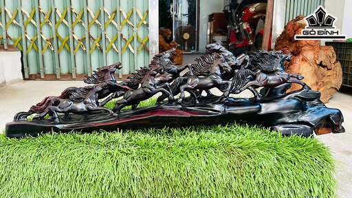 Tượng Bát Mã Gỗ Trắc Cao 24 Ngang 79 Sâu 15 (cm)