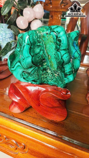 Tinh Thể Huyền Thoại Đá Malachite Cao Cả Đế 26 Ngang 25 (cm) -8,3kg
