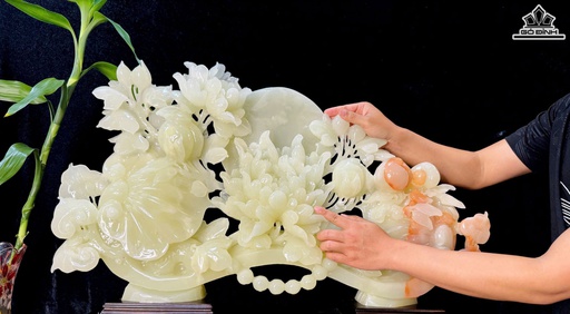 Tác Phẩm Khánh Như Ý Hoa Mẫu Đơn Cao 82 Ngang 48 Sâu 10 (cm)