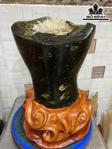 Hoa Đá Trắng Cao 32 Nặng 14kg