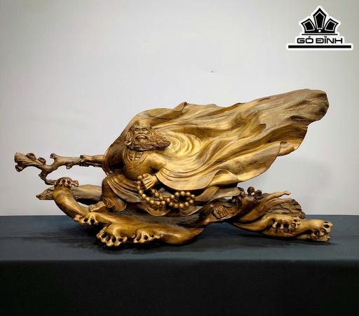 Tượng Đạt Ma Quá Hải Gỗ Bách Xanh Cao 36 Ngang 75 Sâu 28 (cm)